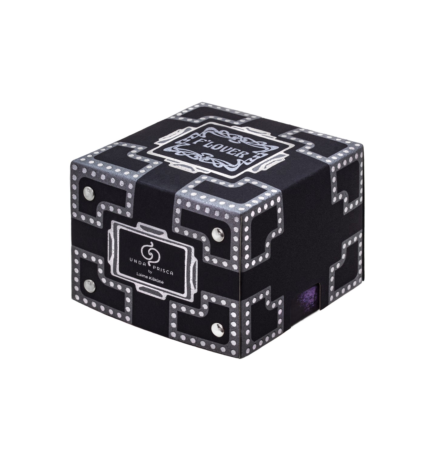 100% natūralūs, nišinės botaninės parfumerijos kvepalai, sukurti parfumerės, kvapų tyrinėtojos ir menininkės Laimės Kiškūnės.