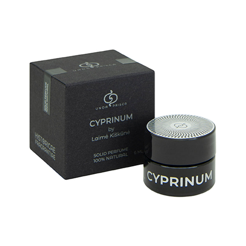 Cyprinum yra laikui nepavaldus aromatas, tinkantis tiek vyrams, tiek moterims. 100% natūralūs, botaninės parfumerijos kvepalai. Pagal senovinę formulę atkurti Unda Prisca parfumerės, kvapų tyrinėtojos ir menininkės Laimės Kiškūnės.